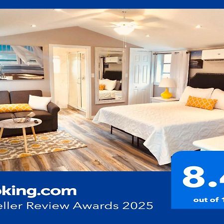 King & Queen Suite #8 拿骚 外观 照片